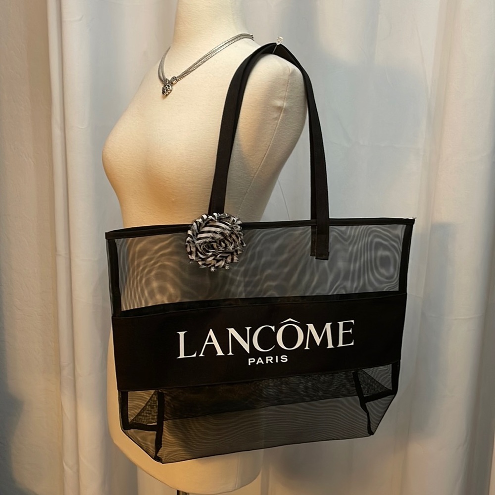 Lancôme Paris Black Sheer Bag with Black & White Camilla Flower
